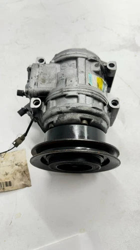 1991-1995 Toyota Pickup 3.0L AC Compressor Assembly OEM