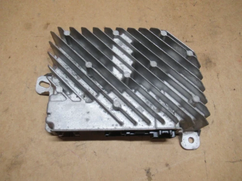 2019-2024 Chevrolet Camaro 84850437 Bose Used OEM Audio Amplifier
