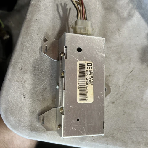 1997 Chevrolet Suburban 16218461 Used OEM Audio Amplifier