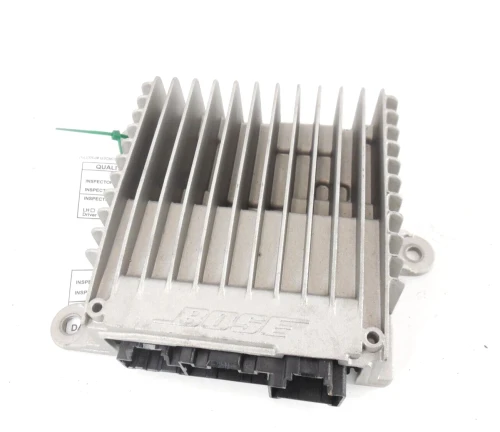 2011-2015 Chevrolet Volt 20760438 Used OEM Audio Amplifier