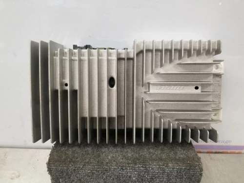 2014 Chevrolet Suburban 20808897 Used OEM Audio Amplifier