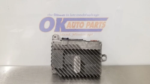 2017 Chevrolet 84111298 Used OEM Audio Amplifier