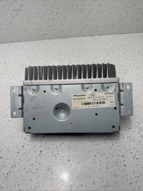 2006-2017 Chevrolet Equinox 22727896 Used OEM Audio Amplifier