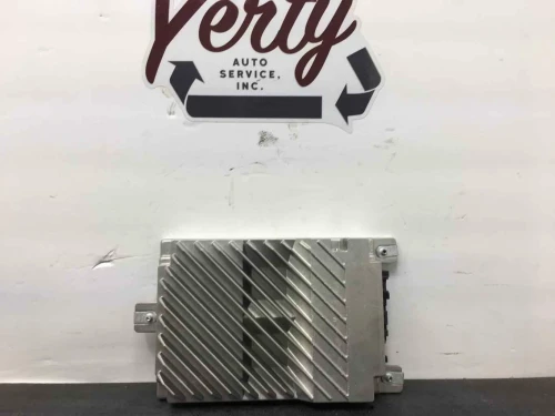 2010-2015 Chevrolet Equinox 20872156 Used OEM Audio Amplifier