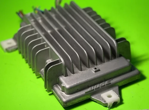 2007-2014 Chevrolet Tahoe Used OEM Audio Amplifier