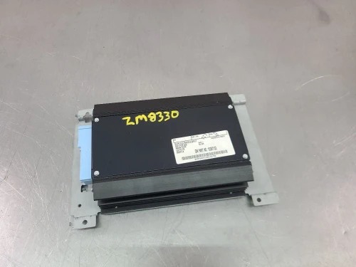2005-2013 Chevrolet Corvette 10387133 Used OEM Audio Amplifier
