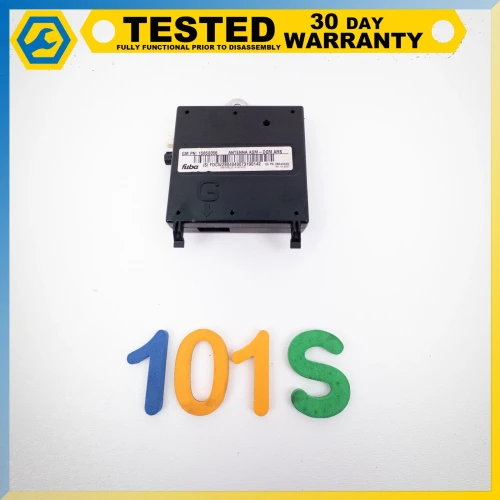 2005-2013 Chevrolet Corvette 15850056 Used OEM Audio Amplifier
