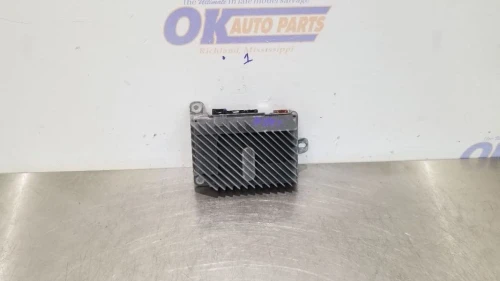2015 Chevrolet 23364907 Used OEM Audio Amplifier