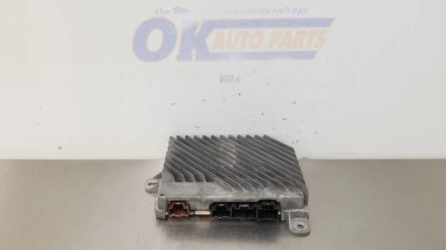 2018 Chevrolet 84111303 Used OEM Audio Amplifier