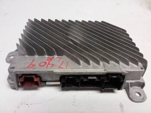 2017 Chevrolet 84111301 Bose Used OEM Audio Amplifier