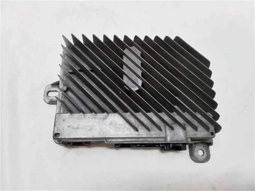 2015 Chevrolet 23183708 Without Active Noise Control Used OEM Audio Amplifier