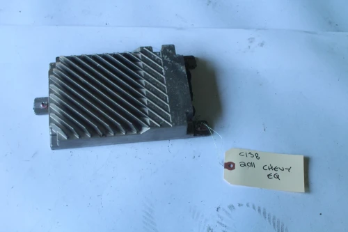 2011-2015 Chevrolet Equinox Used OEM Audio Amplifier