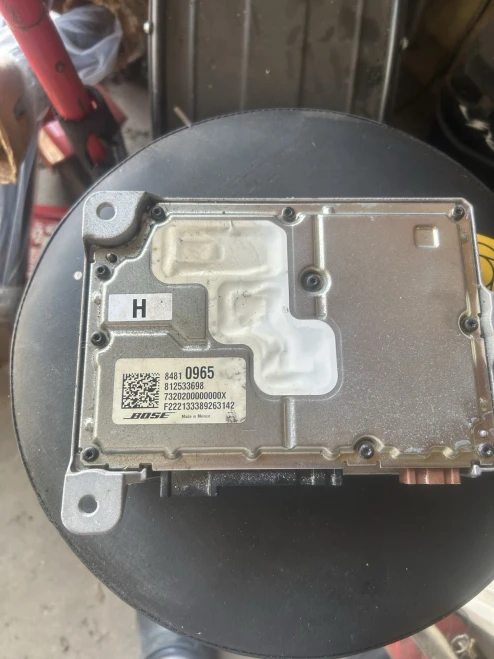 2019-2025 Chevrolet Traverse 84819734 84810965 Used OEM Audio Amplifier