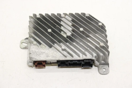 2020-2023 Chevrolet Traverse Used OEM Audio Amplifier