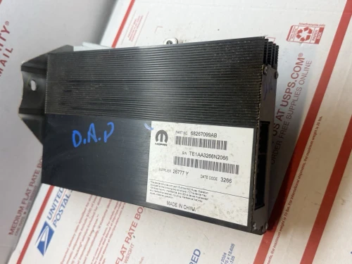 2017 Dodge Ram 2500 68267099AB Used OEM Audio Amplifier