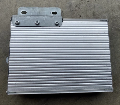 2002-2006 Dodge Ram 1500 56043136AE Infinity Used OEM Audio Amplifier