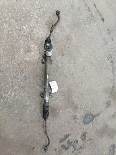2007 Hyundai Santa Fe Steering Rack & Pinion Assembly LWB (3.3L) Oem. used OEM rack and pinion