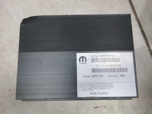 2019-2020 Dodge Challenger 68425657 Used OEM Audio Amplifier