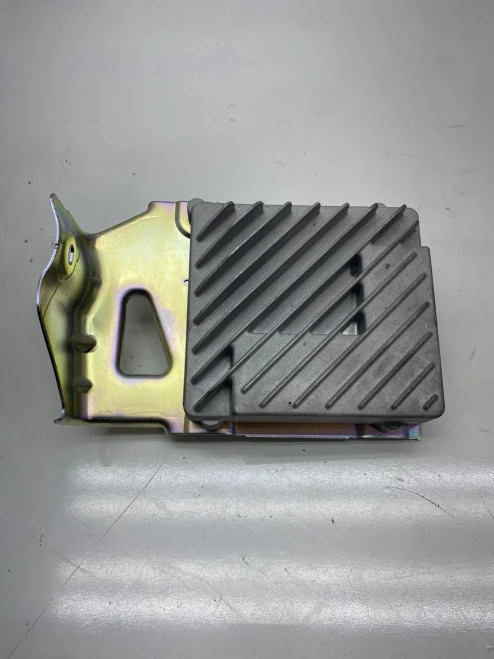 2019 Dodge Ram 2500 68381739AF Used OEM Audio Amplifier