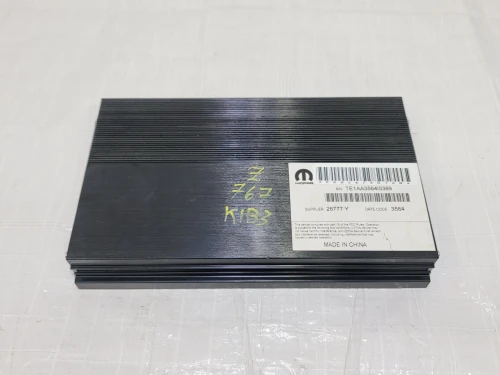 2016-2023 Dodge Charger 68267301AB Used OEM Audio Amplifier