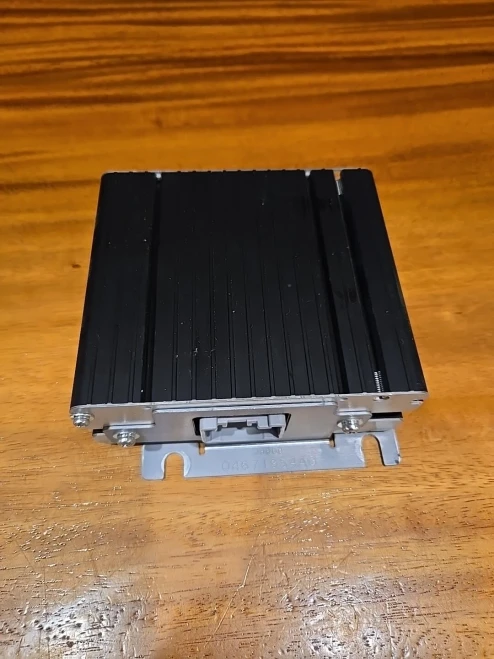 2010 Dodge Caliber 04671954AG Used OEM Audio Amplifier