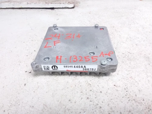 2021 Dodge Ram 3500 68546440AA Used OEM Audio Amplifier