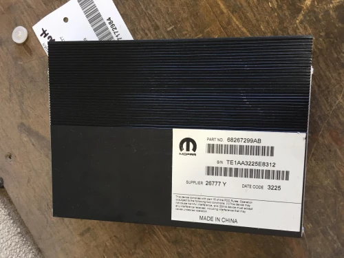 2015-2016 Dodge Charger 68267299AB 276 Watt Used OEM Audio Amplifier