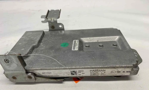Dodge Hornet 00505661650 Used OEM Audio Amplifier