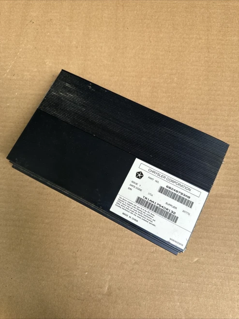 2013-2016 Dodge Ram 1500 Used OEM Audio Amplifier