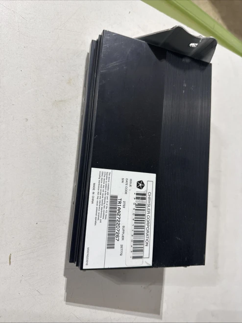 2013-2020 Dodge Ram 1500 P05091130AF Used OEM Audio Amplifier