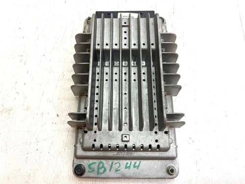 2004-2006 Audi A4 Used OEM Audio Amplifier