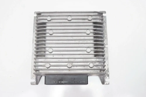2013-2015 Volkswagen Passat Used OEM Audio Amplifier