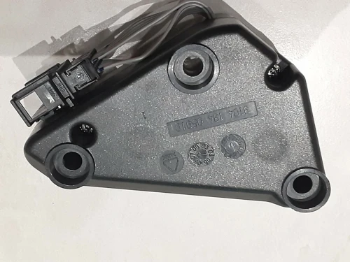 2005-2010 Volkswagen Rabbit Used OEM Audio Amplifier