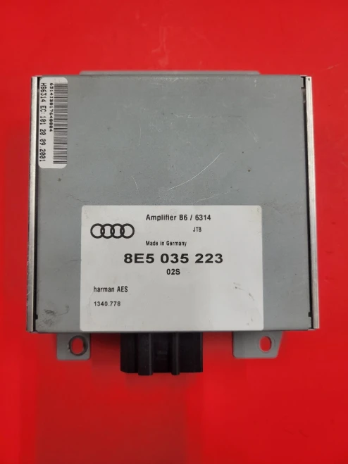 2003 Audi A4 8E5035223 Used OEM Audio Amplifier