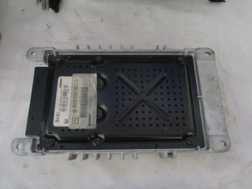 2003-2006 Audi A4 8H0035223C Used OEM Audio Amplifier