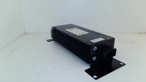 2003-2009 Audi A4 8H0035223E Used OEM Audio Amplifier