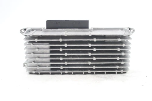 2007-2015 Audi A4 8T0035223AH Used OEM Audio Amplifier