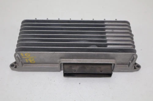 2009-2016 Audi A4 8T0035223AB Used OEM Audio Amplifier