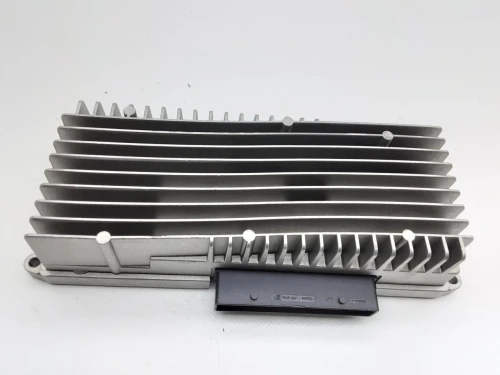 2012-2015 Audi A4 8R0035223H Used OEM Audio Amplifier