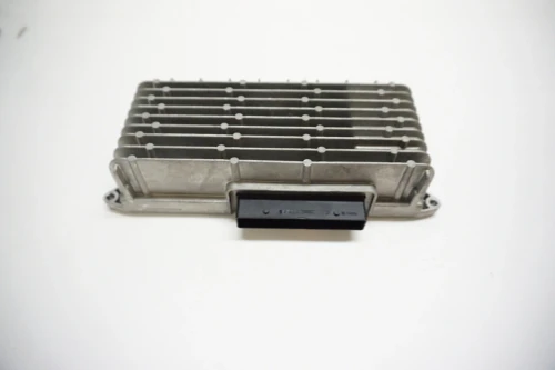 2013-2016 Audi A4 8T0035223AH Used OEM Audio Amplifier
