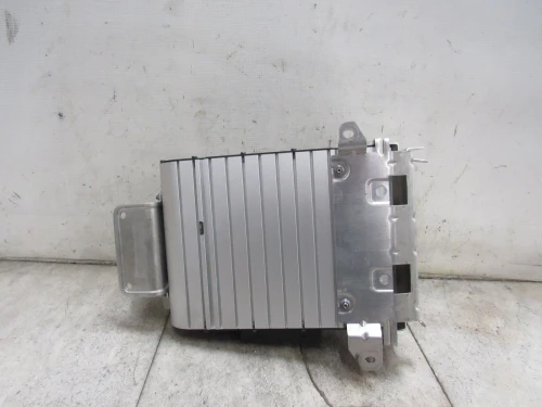 Audi A8 4H0035466 Used OEM Audio Amplifier
