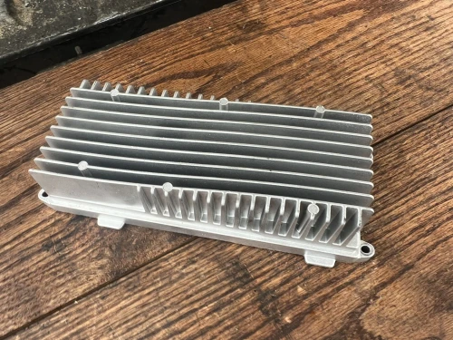 Audi Q5 8R0035223G Used OEM Audio Amplifier
