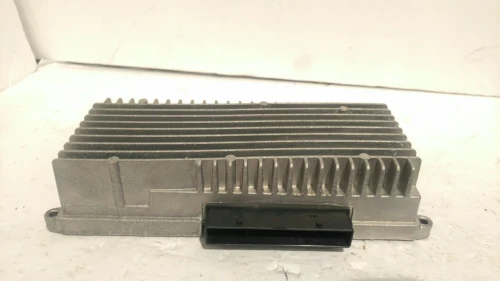 2011-2017 Audi Q5 8R0035223F Used OEM Audio Amplifier
