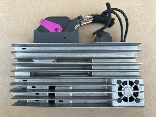 2009-2012 Audi RS5 8T0035223H Used OEM Audio Amplifier