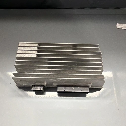 2009-2016 Audi S4 8T0035223S Used OEM Audio Amplifier