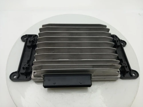 2021-2026 Audi e-tron 8Y0035465A Used OEM Audio Amplifier