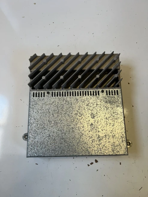 1998-2003 BMW 528I 8362444 Used OEM Audio Amplifier