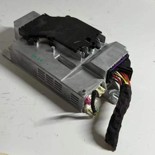 2025 BMW X1 R35B44D2601 Used OEM Audio Amplifier