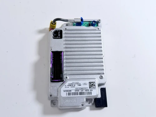 2019 Volkswagen Atlas 5Q0035456A Used OEM Audio Amplifier