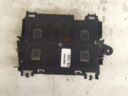 2022-2024 Volkswagen Golf R 5H0035933 Used OEM Audio Amplifier